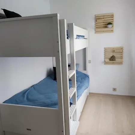 Sweet Sea Apartment